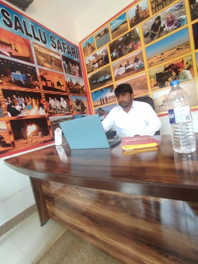 Hotel Sallu Safari Jaisalmer Bagian luar foto