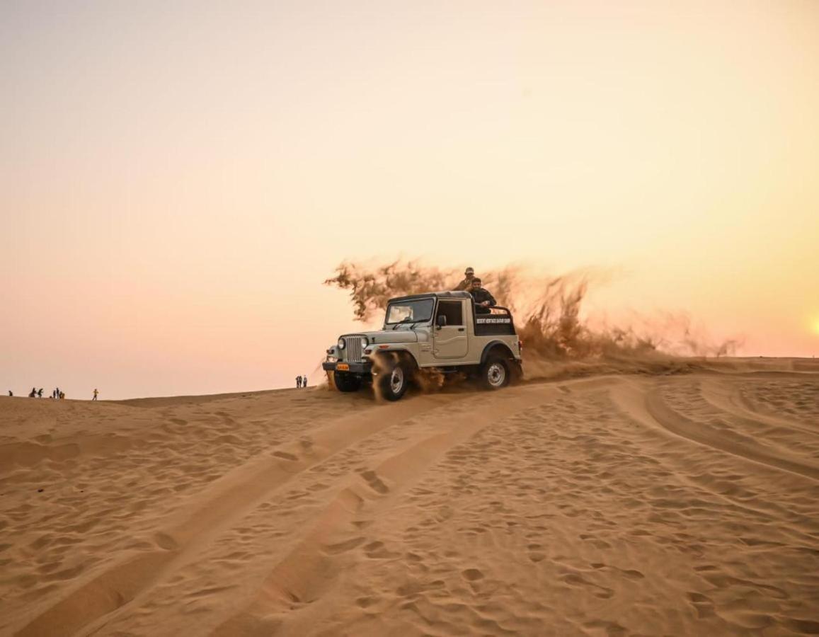 Hotel Sallu Safari Jaisalmer Bagian luar foto